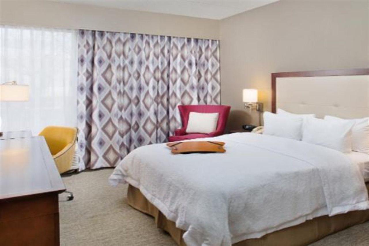 Hampton Inn Philadelphia/Willow Grove Ngoại thất bức ảnh