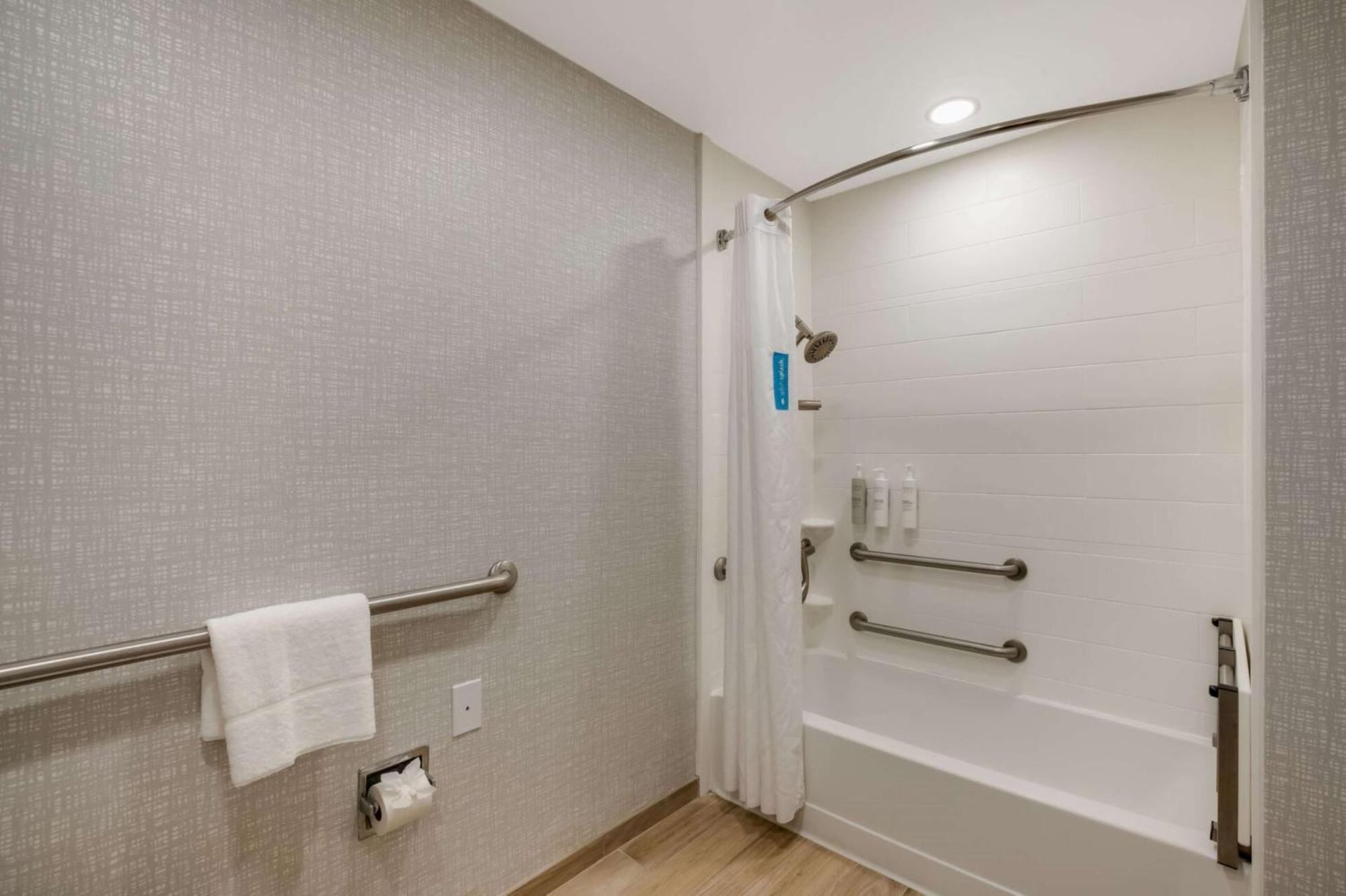 Hampton Inn Philadelphia/Willow Grove Ngoại thất bức ảnh